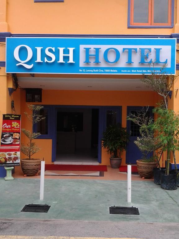 Qish Hotel Malacca Exteriör bild
